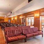 Colmeia Hotel