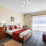 Colmeia Hotel
