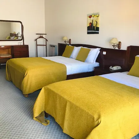 Colmeia Hotel Monte Real