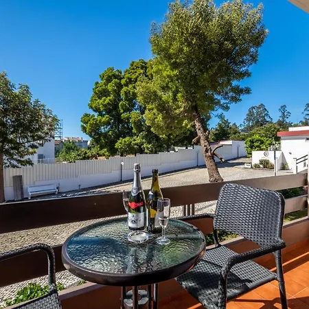 Colmeia Hotel