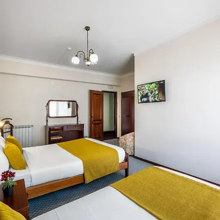 Colmeia Otel 3*