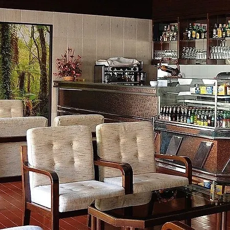 Hotel Colmeia Monte Real