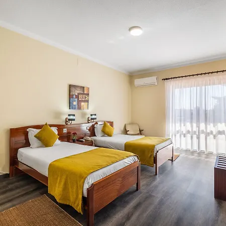 Ξενοδοχείο Colmeia 3*
